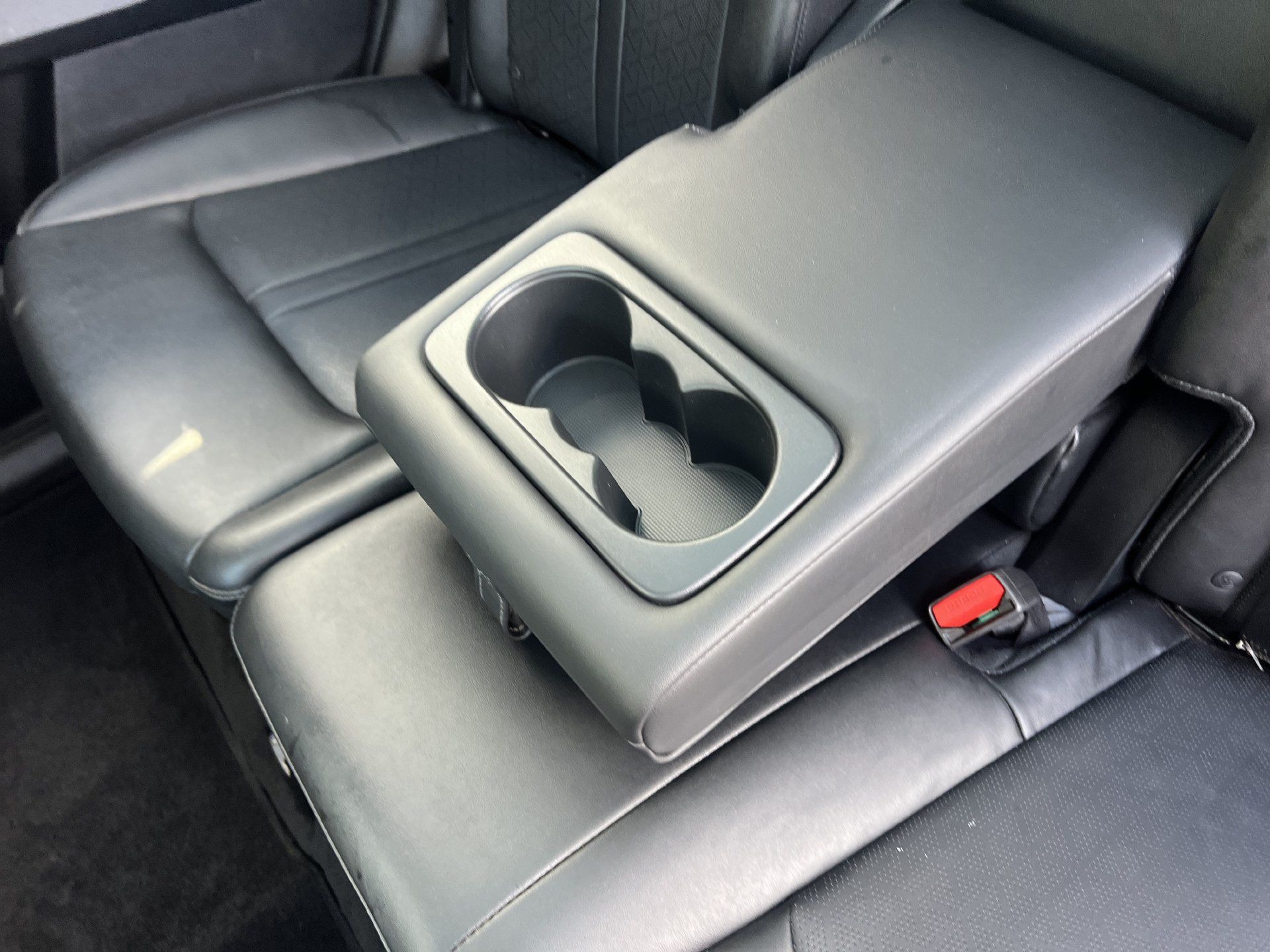 Used 2023 Kia Sorento S w/ Panoramic Sunroof Package FWD image 20