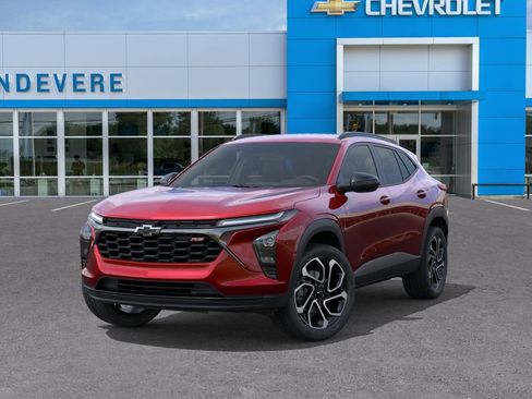 New 2026 Chevrolet Trax RS w/ Driver Confidence Package FWD image 8