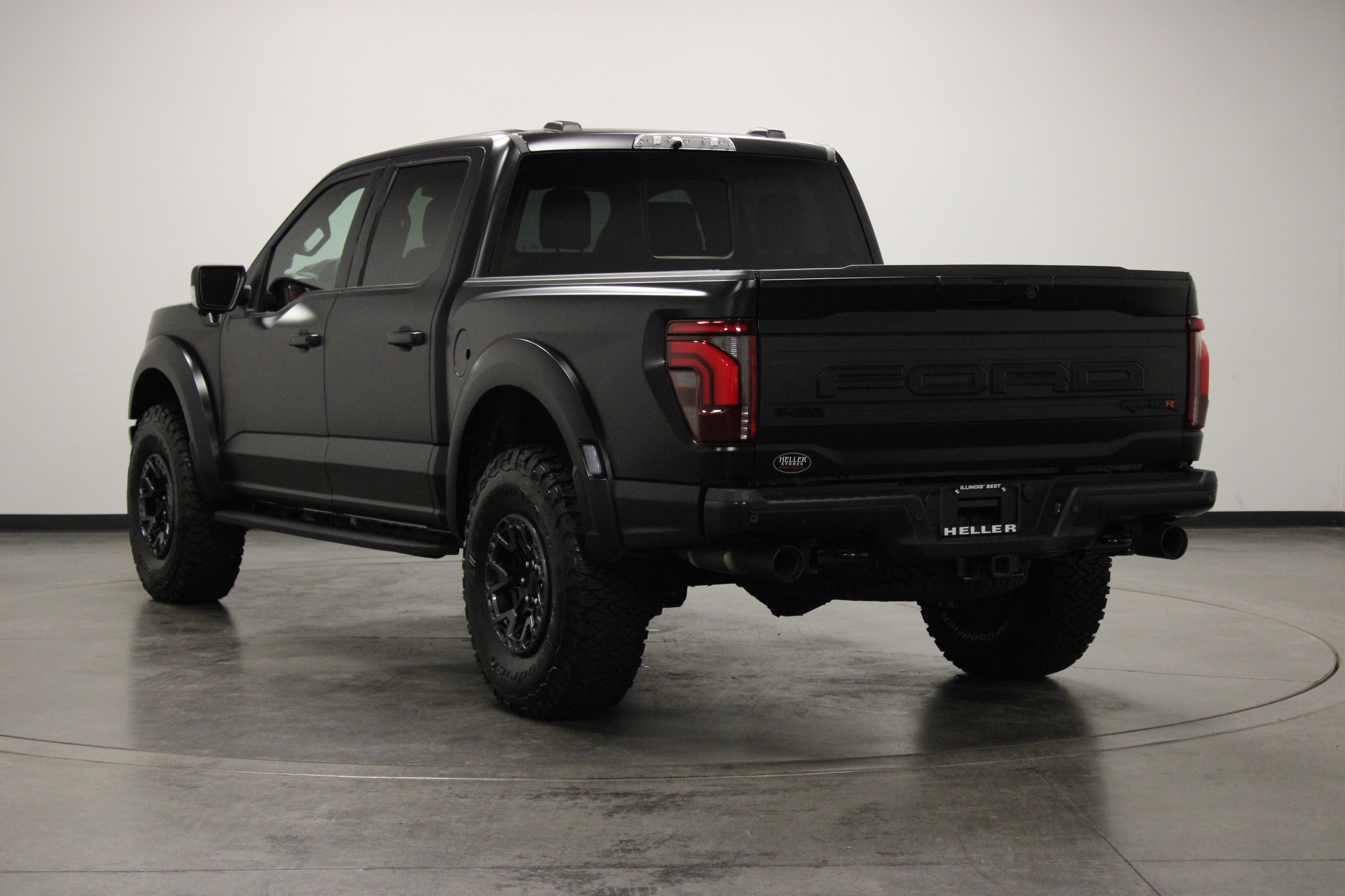 Used 2025 Ford F150 Raptor w/ Equipment Group 803A Raptor R AWD/4WD image 6