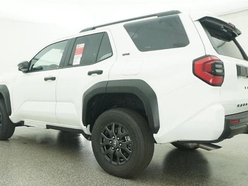 New 2026 Toyota 4Runner SR5 image 21