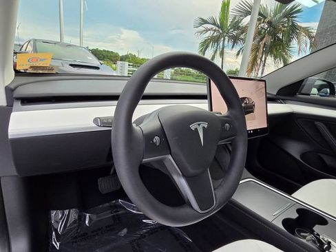 Used 2023 Tesla Model 3 Standard Range RWD image 25