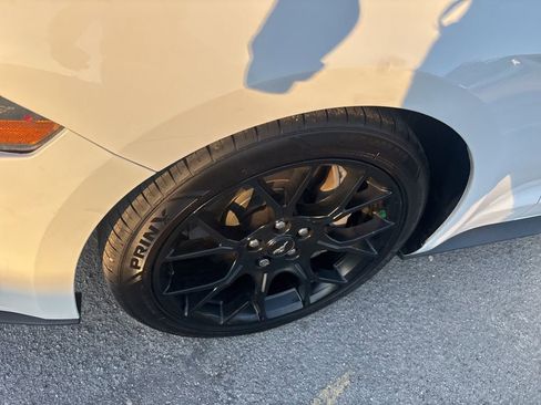 Used 2018 Ford Mustang Coupe w/ Ecoboost Performance Package image 16