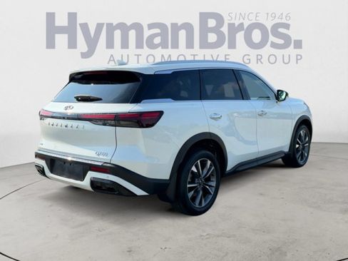 Certified 2023 INFINITI QX60 Luxe w/ Vision Package AWD/4WD image 3