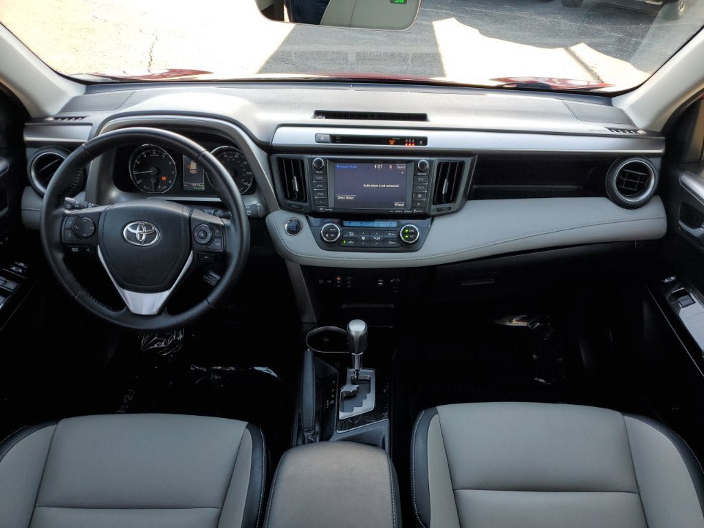 Used 2017 Toyota RAV4 Limited w/ Advanced Technology Package AWD/4WD image 41