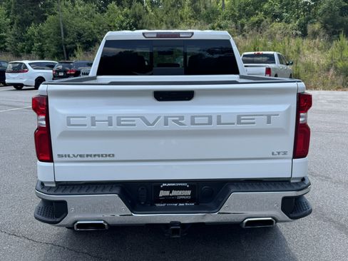 Used 2020 Chevrolet Silverado 1500 LTZ w/ LTZ Plus Package AWD/4WD image 6