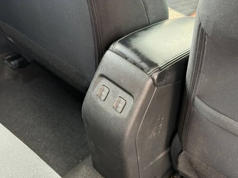 Used 2024 Nissan Kicks SR FWD image 21