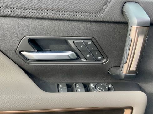 New 2025 GMC Hummer EV 3X w/ LPO, Illumination Package image 54