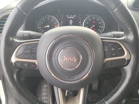 Used 2016 Jeep Renegade 75th Anniversary AWD/4WD image 3