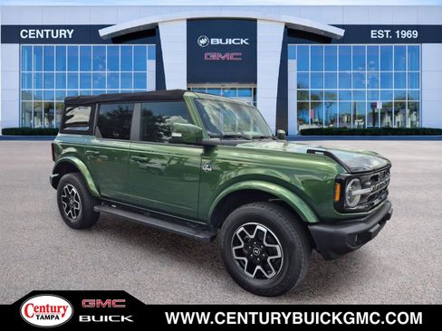 Used 2022 Ford Bronco Outer Banks AWD/4WD image 1