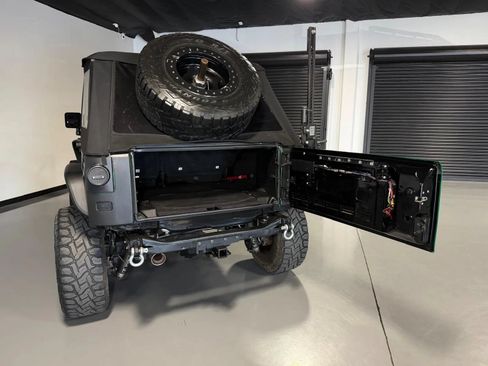 Used 2016 Jeep Wrangler Unlimited Sport w/ Quick Order Package 23S AWD/4WD image 11