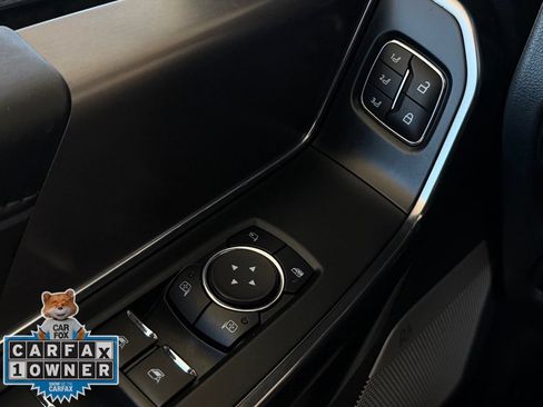 Used 2025 Ford F150 Platinum AWD/4WD image 29