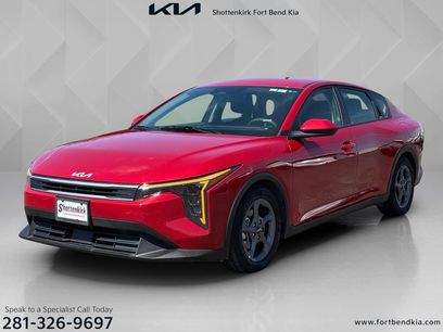 Certified 2025 Kia K4 LXS