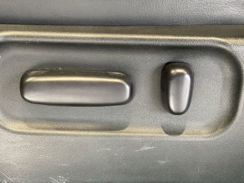 Used 2023 Toyota Tacoma Limited w/ Nightshade Package image 15