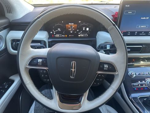 Used 2022 Lincoln Nautilus Black Label w/ Class II Trailer Tow Package image 22