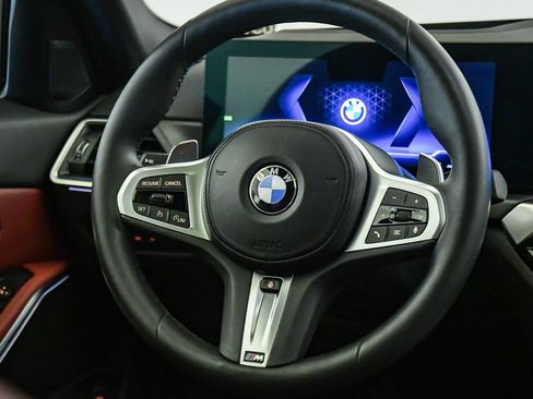 Used 2023 BMW 330i Sedan w/ M Sport Package RWD image 13