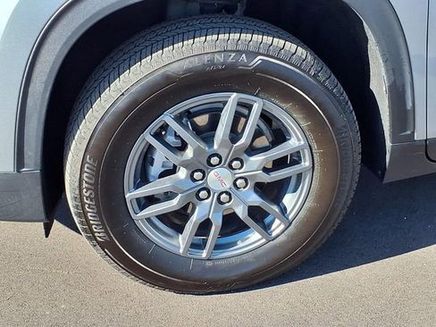 Used 2025 GMC Acadia Elevation image 27