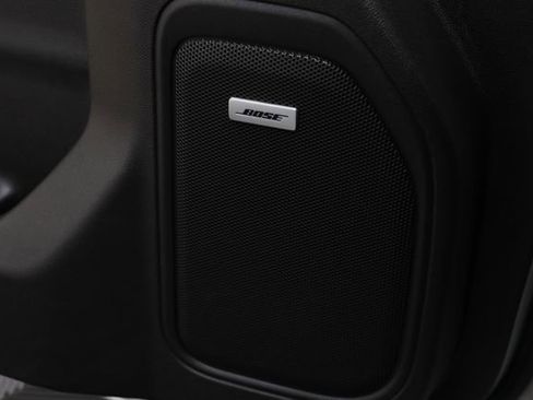 Used 2020 Chevrolet Silverado 1500 LT Trail Boss image 9