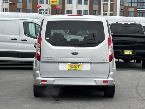 Certified 2021 Ford Transit Connect XLT FWD image 4