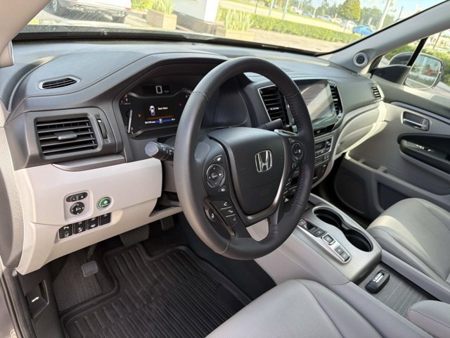 Used 2023 Honda Ridgeline RTL-E image 22