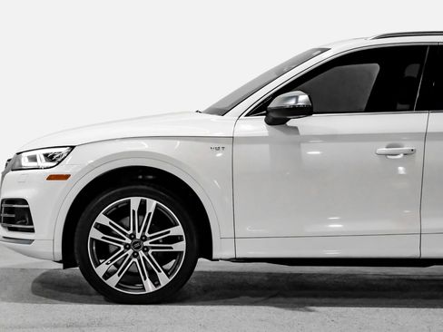 Used 2018 Audi SQ5 Prestige w/ Prestige Package AWD/4WD image 14