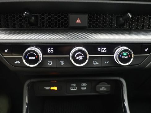 Used 2025 Honda CR-V Sport image 23