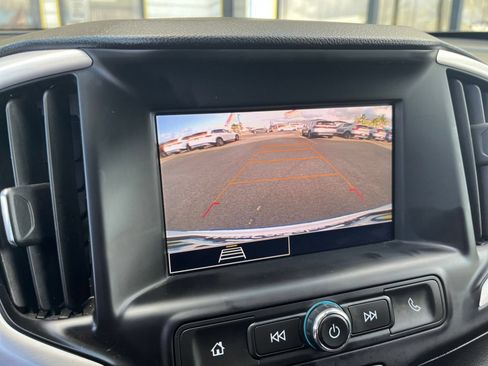 Used 2024 GMC Terrain SLE FWD image 22