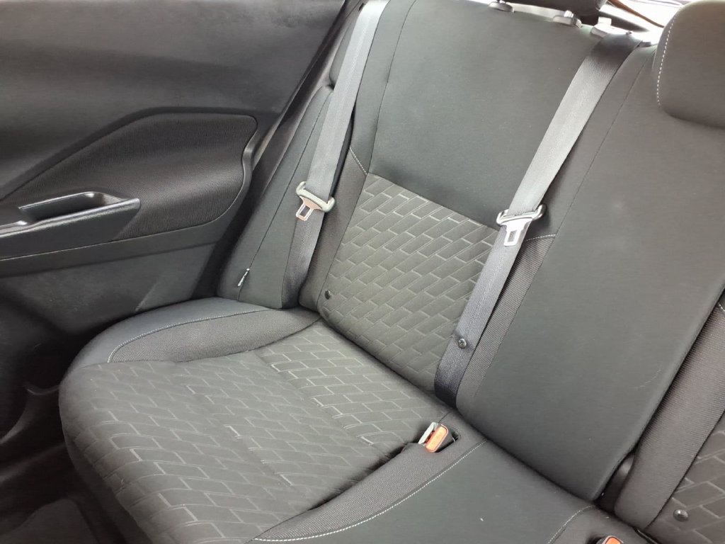 Used 2023 Nissan Kicks SV FWD image 16