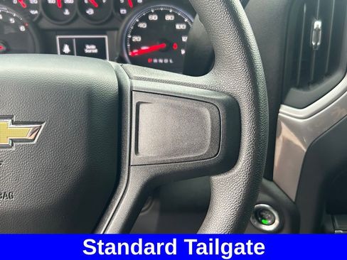 Used 2022 Chevrolet Silverado 1500 Custom image 39
