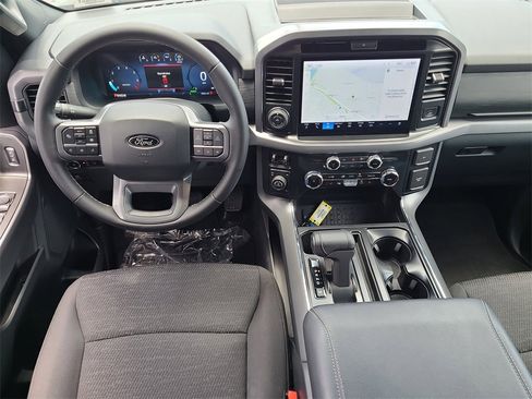 Used 2025 Ford F150 XLT w/ Equipment Group 302A MID image 15