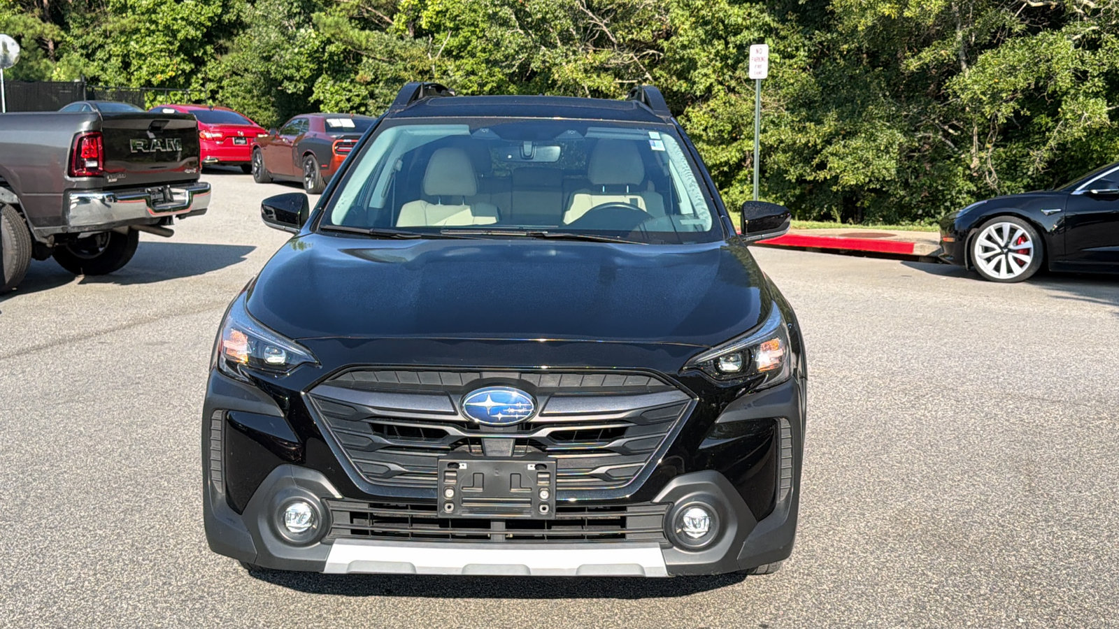 Used 2025 Subaru Outback Limited w/ Popular Package #2 AWD/4WD image 3