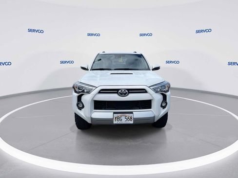 Used 2024 Toyota 4Runner TRD Off-Road Premium w/ Moonroof Package AWD/4WD image 3