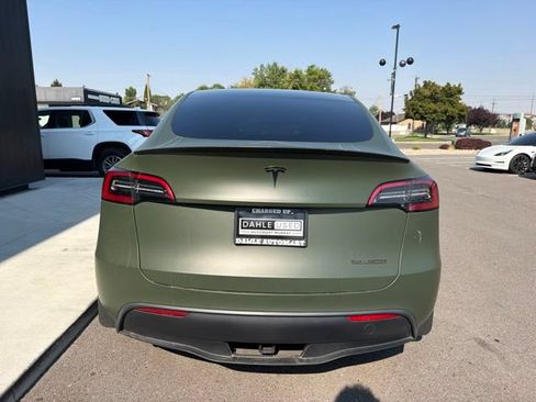 Used 2022 Tesla Model Y Performance AWD/4WD image 7