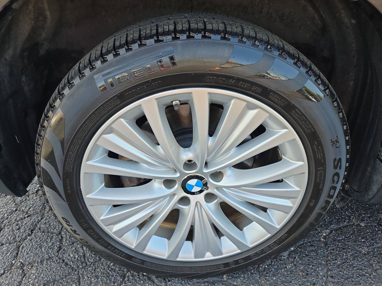 Used 2017 BMW X5 xDrive50i AWD/4WD image 17