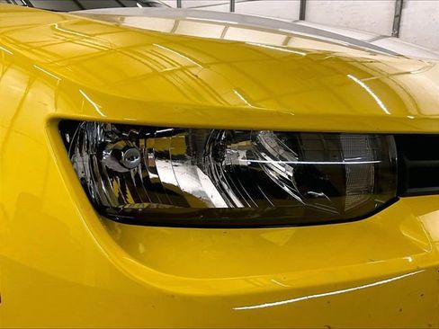 Used 2015 Chevrolet Camaro LT w/ White Rally Stripe Package RWD image 27