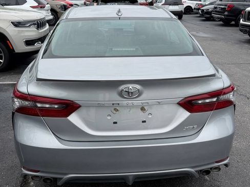 Used 2024 Toyota Camry XSE FWD image 5