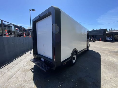 Used 2024 Chevrolet Brightdrop 600 w/ Commercial Equipment Package AWD/4WD image 6