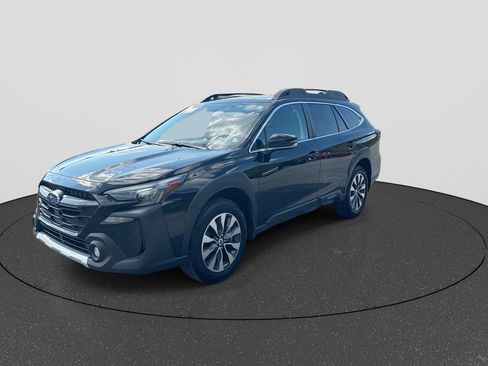 Certified 2025 Subaru Outback Limited AWD/4WD image 4