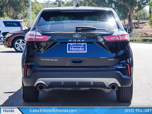 Used 2024 Ford Edge Titanium image 10