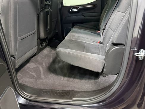 Used 2023 Chevrolet Silverado 1500 LT image 48