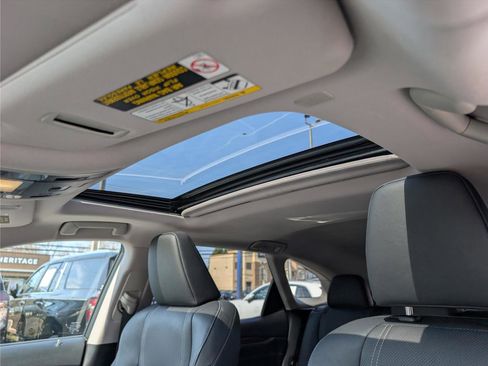 Used 2018 Lexus RX 350L image 34