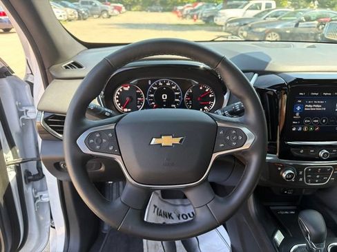 Used 2024 Chevrolet Traverse High Country AWD/4WD image 23