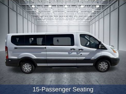 Used 2015 Ford Transit 350 XLT RWD image 2