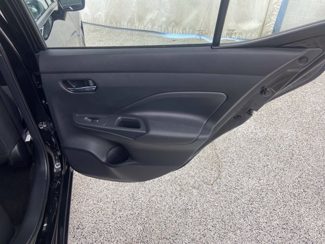 Used 2025 Nissan Versa SV FWD image 21
