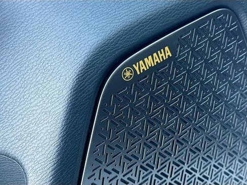 New 2026 Mitsubishi Outlander SE image 19