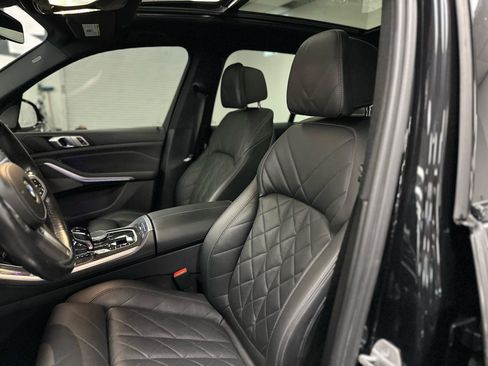 Used 2023 BMW X5 M50i w/ Climate Comfort Package AWD/4WD image 17