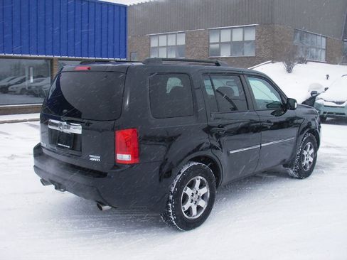 Used 2011 Honda Pilot Touring image 5