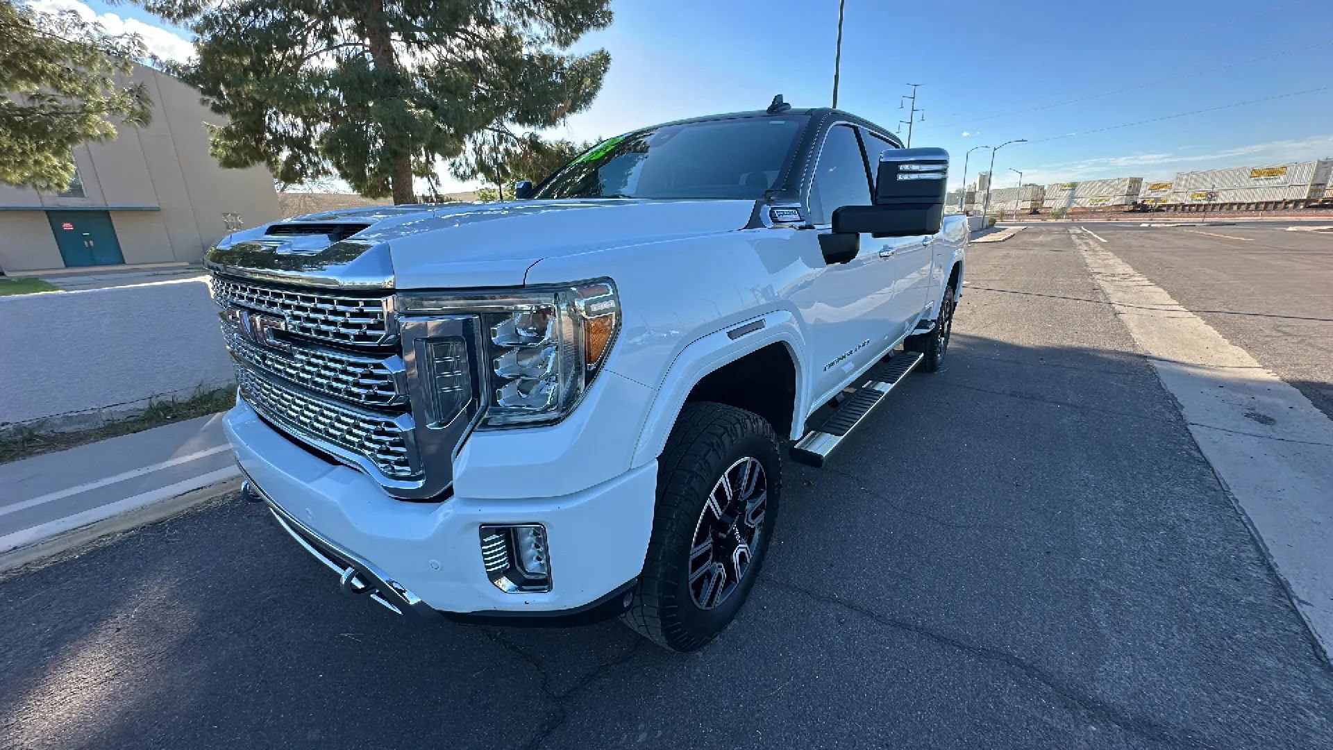 Used 2020 GMC Sierra 2500 Denali w/ Denali Ultimate Package AWD/4WD image 11