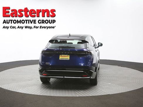 Used 2024 Nissan Ariya FWD image 39