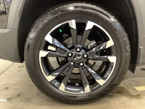 Used 2025 Chevrolet Equinox RS AWD/4WD image 26