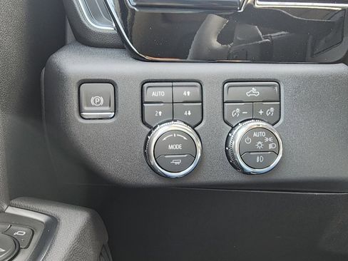 New 2026 GMC Sierra 1500 Elevation w/ X31 Off-Road Package image 17